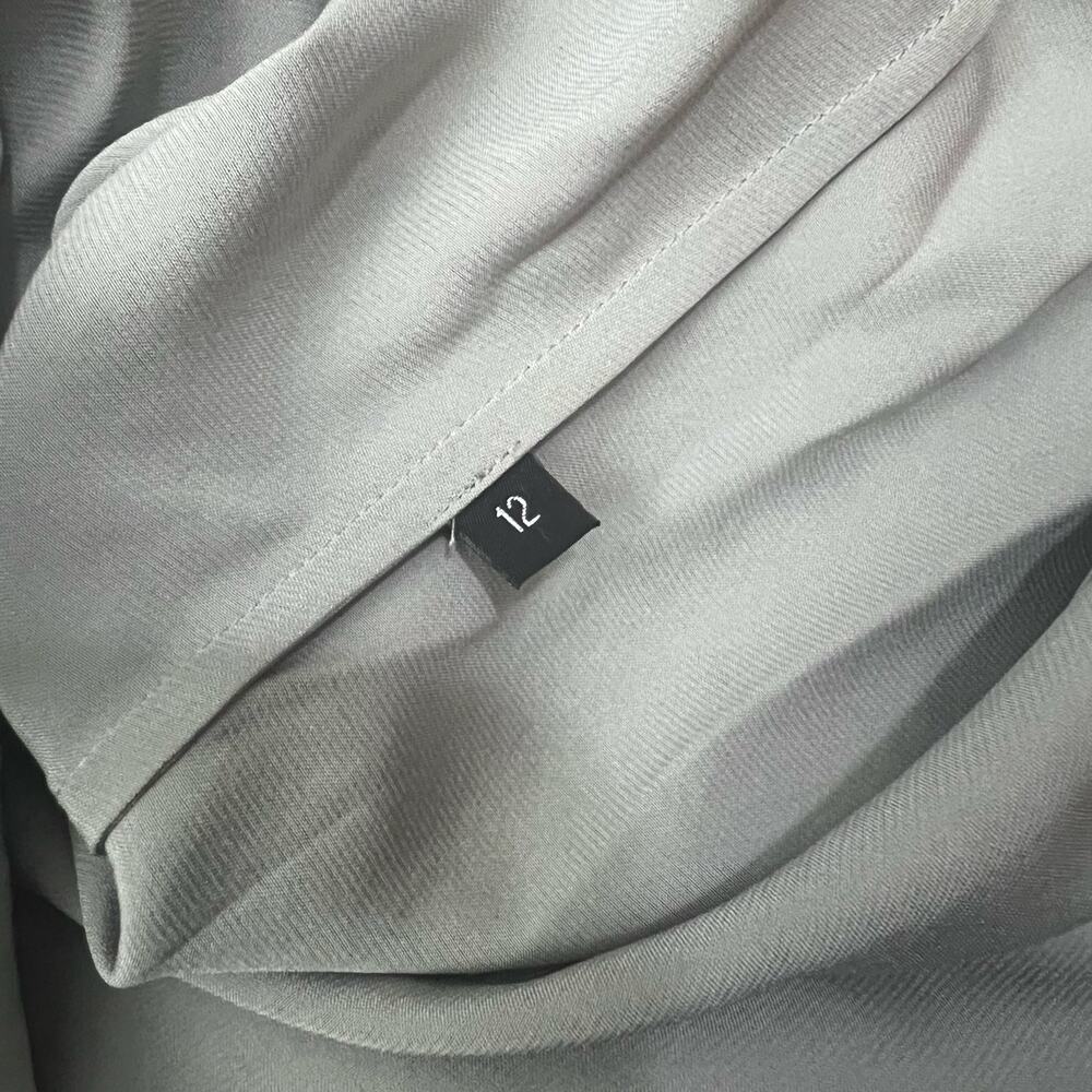 Doncaster Collection 100% Silk Top 12 Gray Silver Rhinestone Ruffle Satin Work - Picture 8 of 12